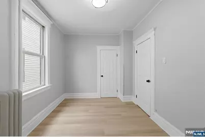 301 Ellis Avenue, Irvington, NJ 07111 - Photo 11
