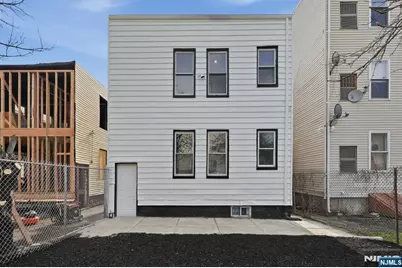 301 Ellis Avenue, Irvington, NJ 07111 - Photo 41