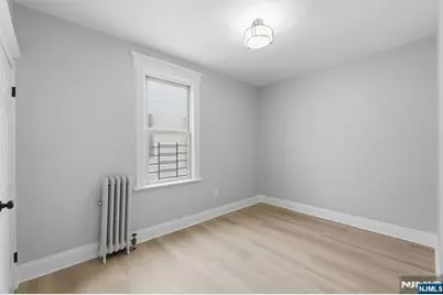 301 Ellis Avenue, Irvington, NJ 07111 - Photo 25