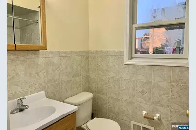 324 Sussex Street 2F #2F, Harrison, NJ 07029 - Photo 11