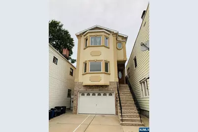 324 Sussex Street 2F #2F, Harrison, NJ 07029 - Photo 1