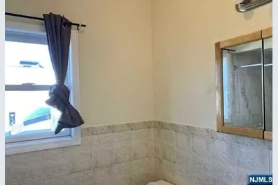 324 Sussex Street 2F #2F, Harrison, NJ 07029 - Photo 13