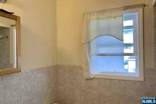 324 Sussex Street 2F, Harrison, NJ 07029 - Photo 9