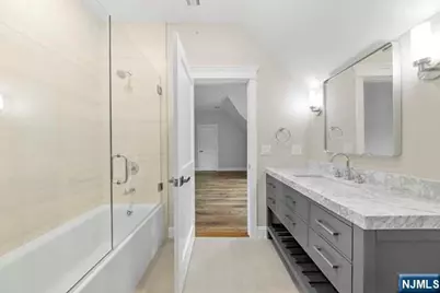 389 Spring Avenue C #C, Ridgewood, NJ 07450 - Photo 25