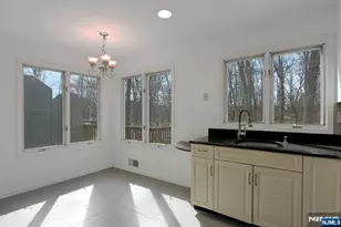 20 Lakeview Dr, Old Tappan, NJ 07675 - Photo 19