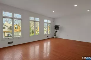 20 Lakeview Dr, Old Tappan, NJ 07675 - Photo 7