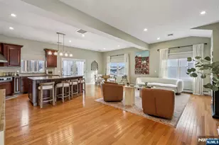 28 George St, Saddle Brook Township, NJ 07663 - Photo 5