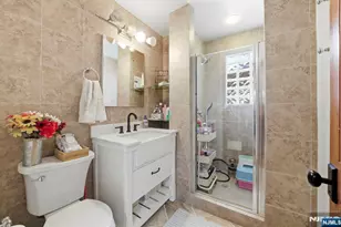 20 Wilcox St, Dumont, NJ 07628 - Photo 15