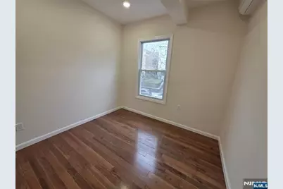 664 Bergen Avenue, Jersey City, NJ 07304 - Photo 15