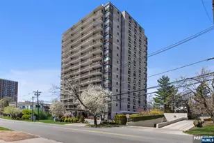 235 Prospect Ave 2B, Hackensack, NJ 07601 - Photo 23