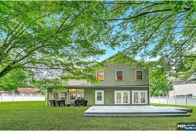 8 Mary Court, Mahwah, NJ 07430 - Photo 17