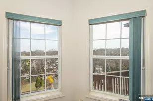 375 Rifle Camp Road 403, Woodland Park, NJ 07424 - Photo 3