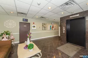 375 Rifle Camp Road 403, Woodland Park, NJ 07424 - Photo 9