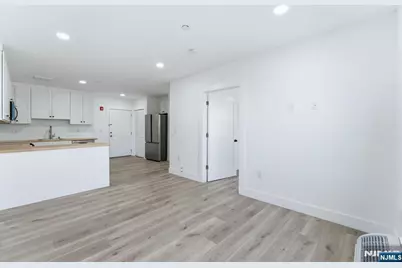 95 Shepherds Lane B302 #B302, Totowa, NJ 07512 - Photo 5