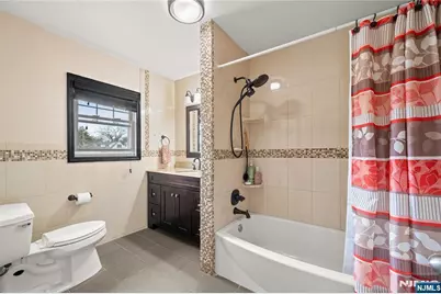 389 Colfax Avenue, Clifton, NJ 07013 - Photo 15