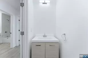 95 Shepherds Ln B409, Totowa, NJ 07512 - Photo 9