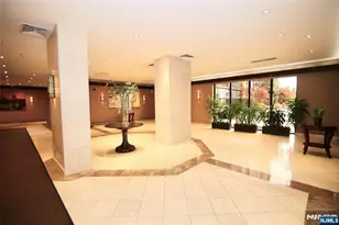 300 Winston Dr 106, Cliffside Park, NJ 07010 - Photo 21