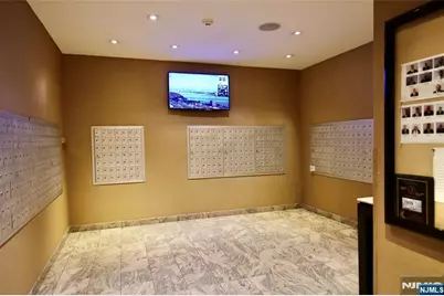300 Winston Drive 106 #106, Cliffside Park, NJ 07010 - Photo 23
