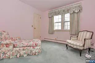 19 Aldbury Dr, Upper Saddle River, NJ 07458 - Photo 15