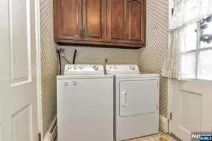 19 Aldbury Dr, Upper Saddle River, NJ 07458 - Photo 11