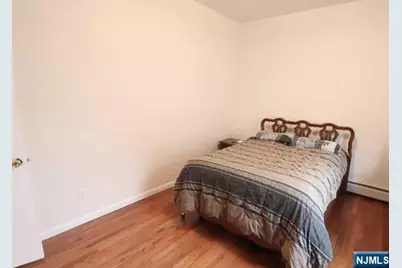 386 Rea Avenue Front Apartm #Front Apartm, Hawthorne, NJ 07506 - Photo 5