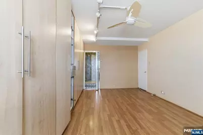 2 Horizon Road 1214 #1214, Fort Lee, NJ 07024 - Photo 13