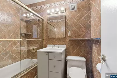 2 Horizon Road 1214 #1214, Fort Lee, NJ 07024 - Photo 19