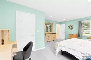 180 Rafkind Rd, Bloomingdale, NJ 07403 - Photo 13