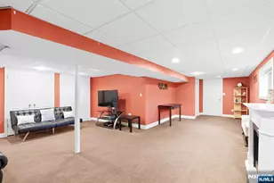 180 Rafkind Rd, Bloomingdale, NJ 07403 - Photo 23