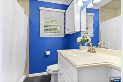 180 Rafkind Road, Bloomingdale, NJ 07403 - Photo 19