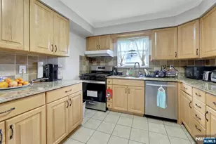 2 Carlen Ct, Fairview, NJ 07022 - Photo 11