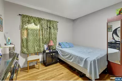 2 Carlen Court, Fairview, NJ 07022 - Photo 7