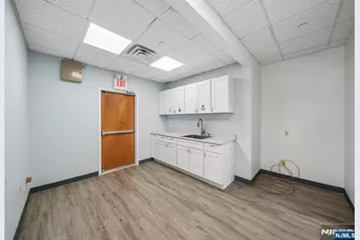 520 Sylvan Avenue 201 #201, Englewood Cliffs, NJ 07632 - Photo 7