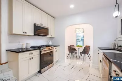 104 Reynolds Place, South Orange, NJ 07079 - Photo 5