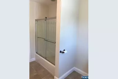 237-241 Closter Dock Road 5 #5, Closter, NJ 07624 - Photo 5