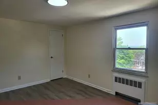 404 9th Street 2, Palisades Park, NJ 07650 - Photo 15