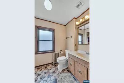 118 Lexington Avenue, Bloomfield, NJ 07003 - Photo 21