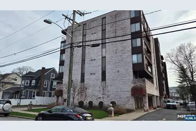 55 Clinton Place 304 #304, Hackensack, NJ 07601 - Photo 1