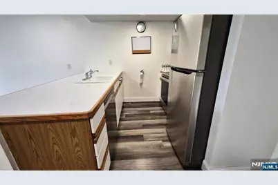 55 Clinton Place 304 #304, Hackensack, NJ 07601 - Photo 5