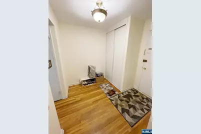 3051 Edwin Avenue 4E #4E, Fort Lee, NJ 07024 - Photo 3