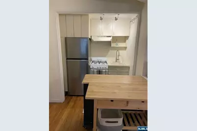 3051 Edwin Avenue 4E #4E, Fort Lee, NJ 07024 - Photo 5