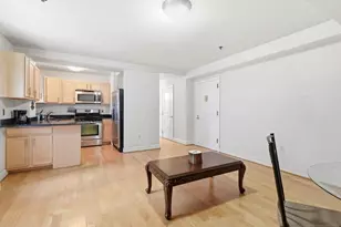 70 S Munn Ave 202, East Orange, NJ 07018 - Photo 3