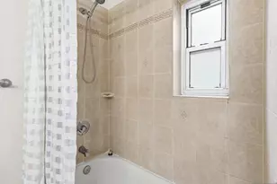 70 S Munn Ave 202, East Orange, NJ 07018 - Photo 13