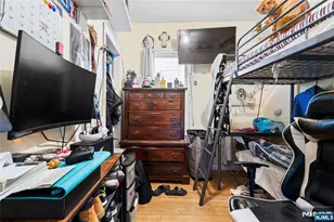 183 Walnut St, Paterson, NJ 07522 - Photo 25