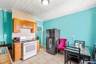 183 Walnut St, Paterson, NJ 07522 - Photo 21