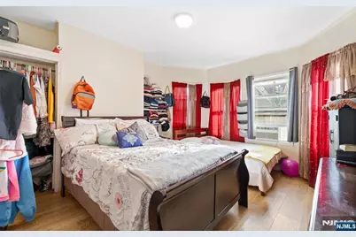 183 Walnut Street, Paterson, NJ 07522 - Photo 17