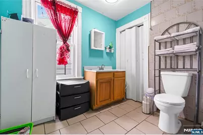 183 Walnut Street, Paterson, NJ 07522 - Photo 23