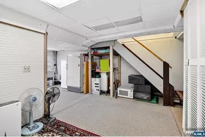 10 North Drive, East Brunswick Township, NJ 08816 - Photo 21