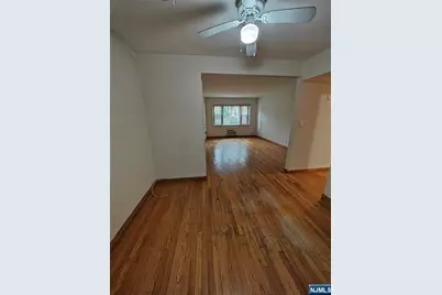 180 Hillside Avenue K1 #K1, Leonia, NJ 07605 - Photo 5