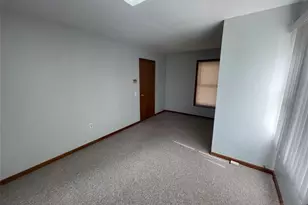 77 Goldfinch Ln, West Milford, NJ 07421 - Photo 5